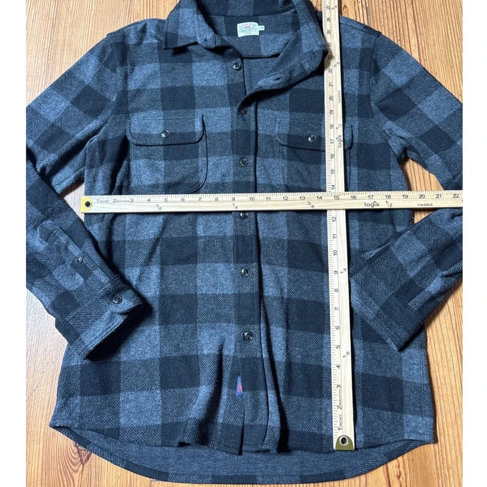 Faherty Flannel Shirt Mens Grey Black Buffalo Plaid Rugged SIZE M